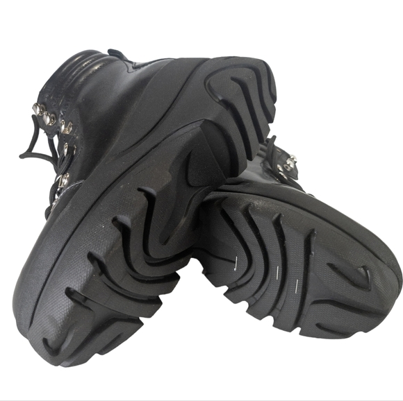 Steve Madden Husky Black Leather Booties 6 - Picture 4 of 4